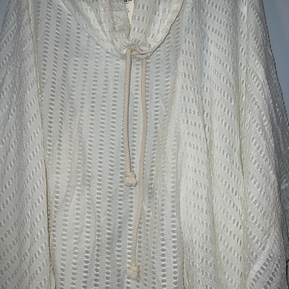 NWT Anthropologie Lilka Eyelet Cowl Neck Poncho - Picture 4 of 11